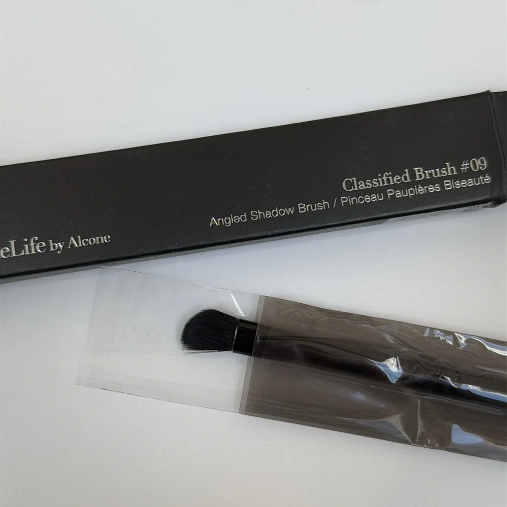 LIMELIFE— Classified Brush #09, Angled Shadow Brush